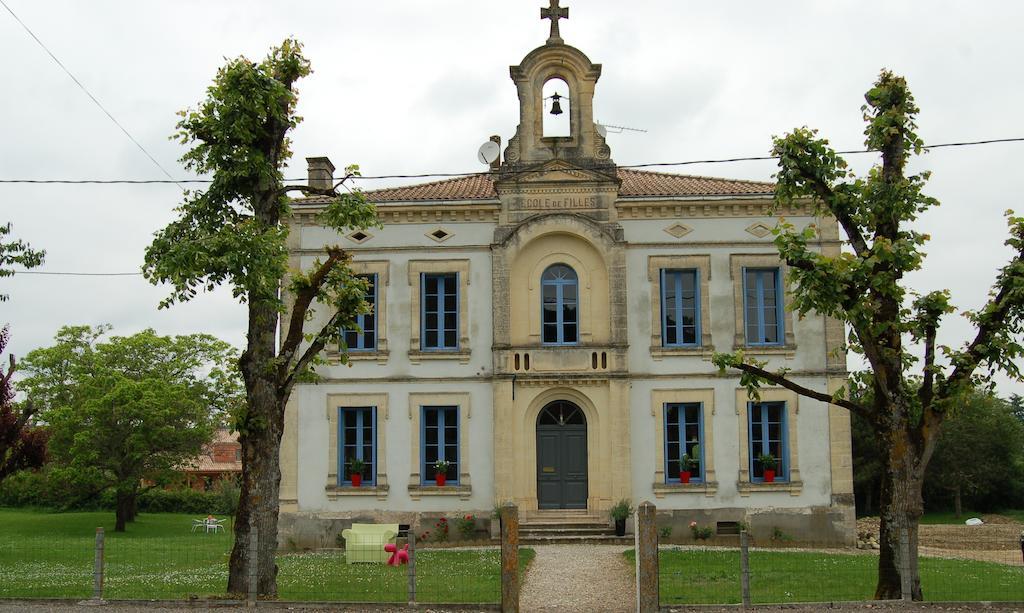 La Vieille Ecole Bed and Breakfast Bourgougnague Eksteriør billede